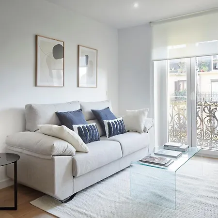 Aurea By Feelfreerentals